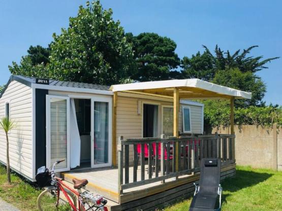 Mobile Home Belle Île VIP 26.10 m² 2 bedrooms  with covered terrace