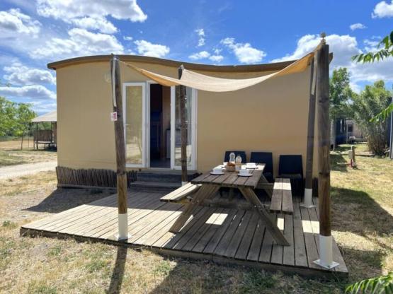 Hiker cabine 18m²  - 2 bedrooms - without private toilet blocks