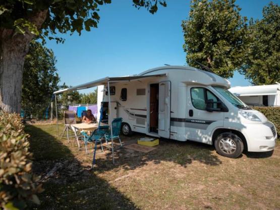 Emplacement camping