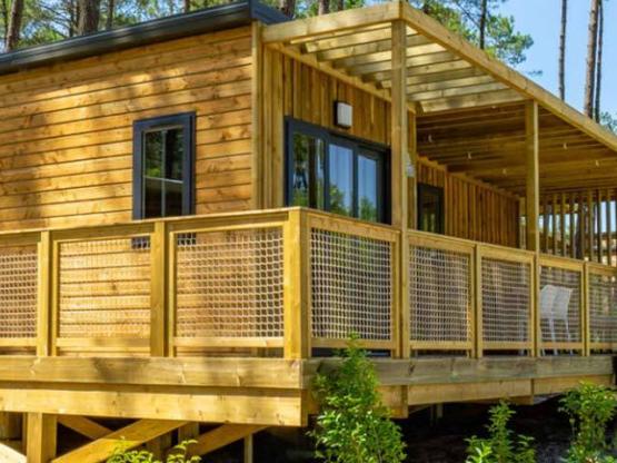 Chalet TV Premium - 2 slaapkamers + Jacuzzi