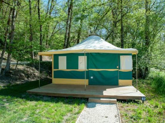 bungalow tent Kiwi  with sanitary facilities