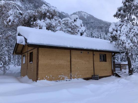 Gamme Chrystal - Chalet Ulysse 54m² 3 bedrooms + semi-covered terrace 24m² with Nordic bath