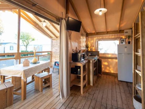 Lodge Kamari CLASSIC air-conditioned / D