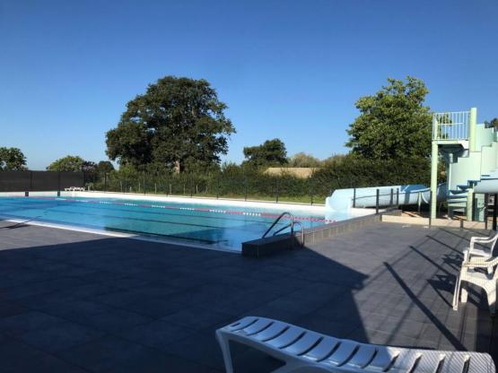 Lodge Hölzerner überdachte 3 pers.