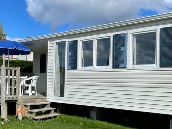 Savany  semi-covered terrace