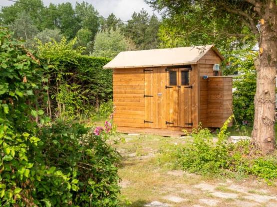 Premium pitch with private sanitary facilities and kitchen