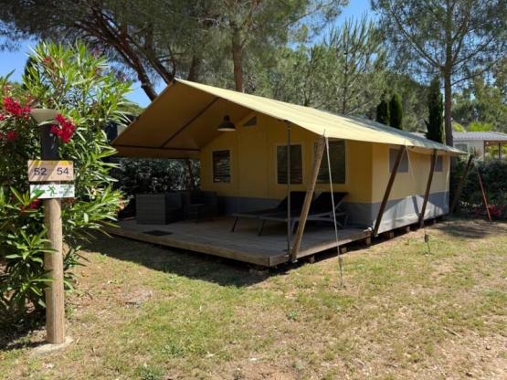 Safari Lodge 37 m2 (without bathroom), 2 Bedrooms, covered terrace