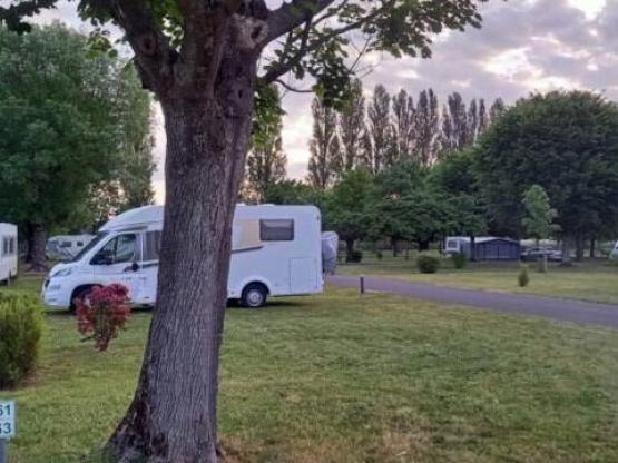 Camping package (pitch, 1 vehicle)
