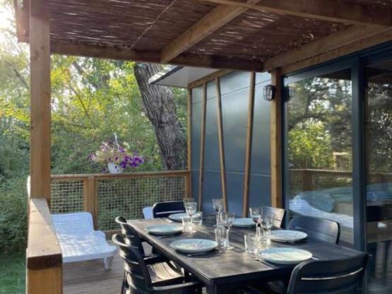 Chalet Confort 35m² 3 bedrooms Half-covered terrace + air-conditioning