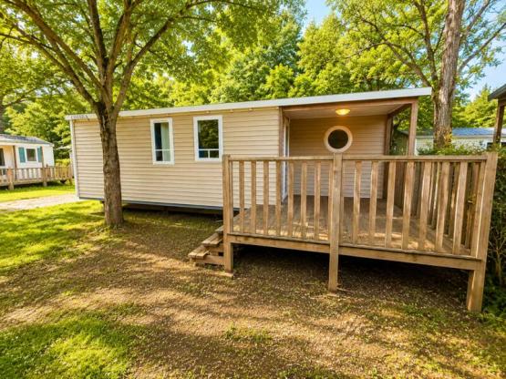 Mobile-home Confort 35m² 3 bedrooms - Integrated terrace 10m² + TV + air conditioning
