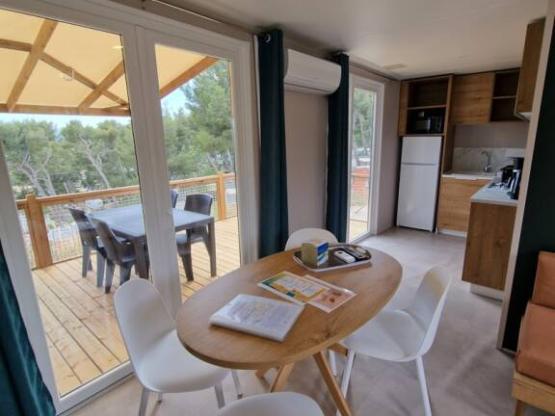 Premium 2 familiekamers 31,6m² (8,6mx4,2m), + AIRCONDITIONING + VAATWASSER + GASPLANCHA + TV