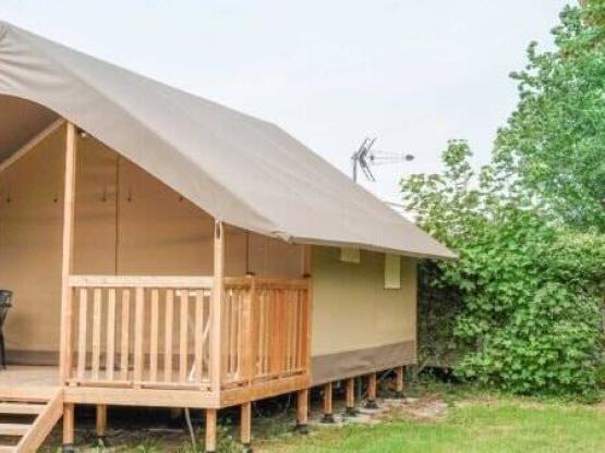 Tent Lodge