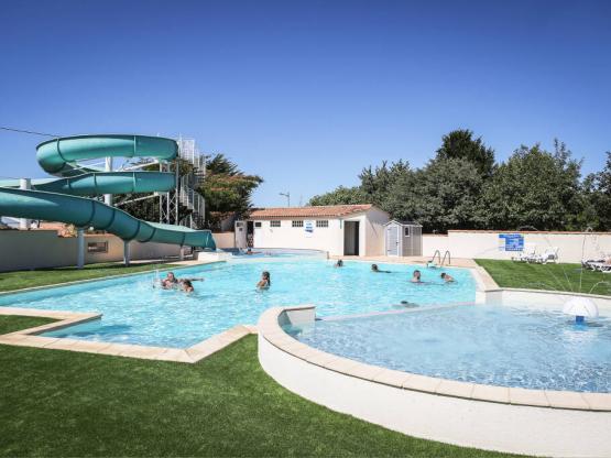 Mobile-home Confort 23m² - 2 bedrooms + Half-covered terrace 9m²