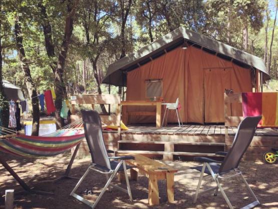 Camping La Simioune en Provence