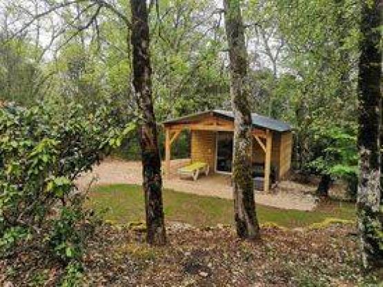 lodge cabin
