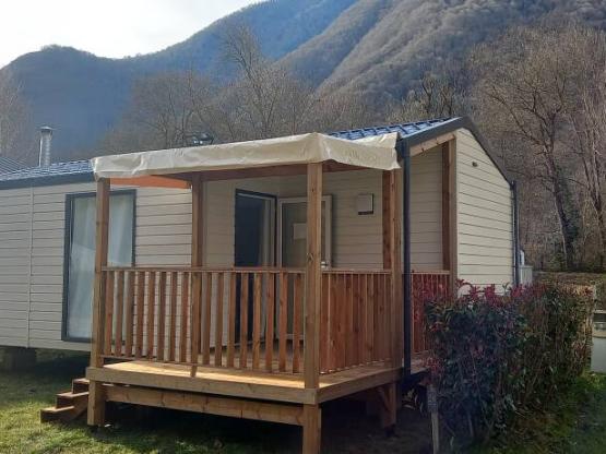 Mobil home 2 bedrooms + sheltered terrace-   - BERGAME 2023