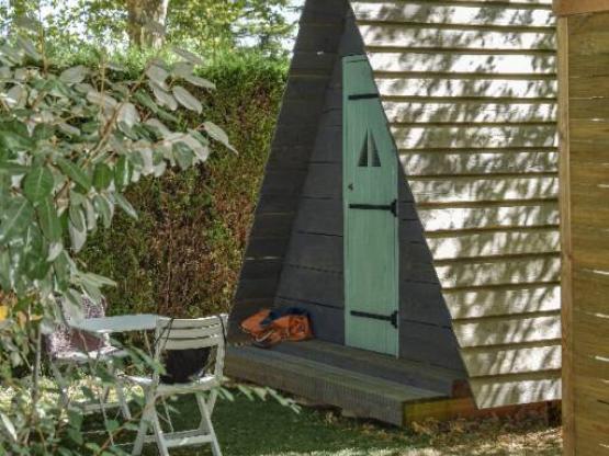 Wooden tent - 1 bedroom -