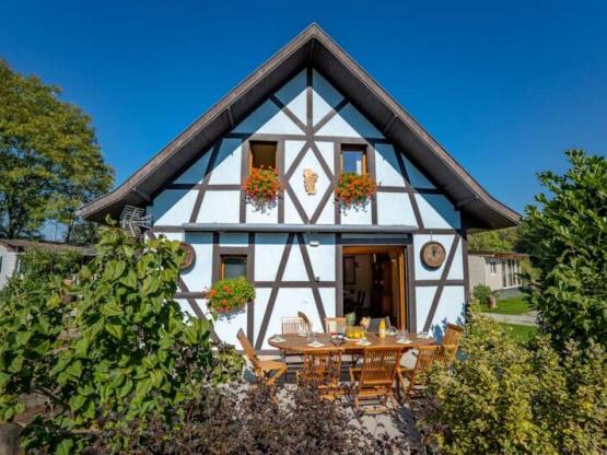 Chalet Alsacien - 4 Bedrooms