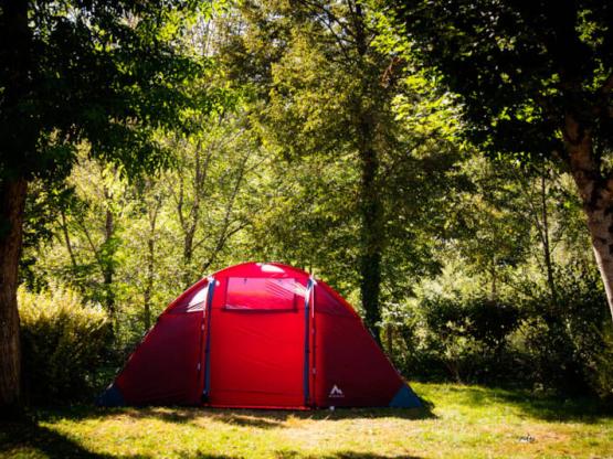Package hiker / "Vallée du Lot à Vélo" no motor vehicles