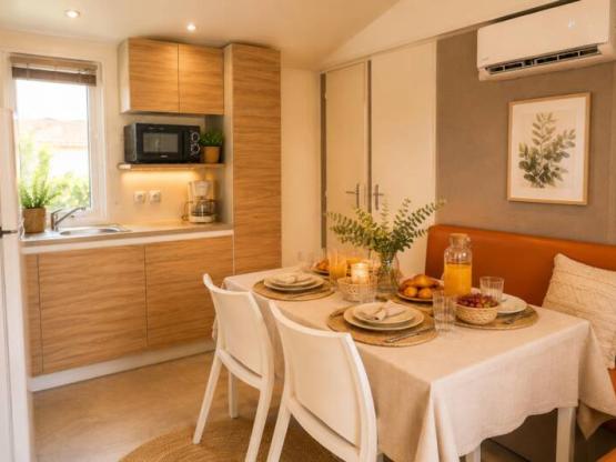 Mobile-home Loggia Confort 22m2 (2 bedrooms) terrace with air-conditioning + TV