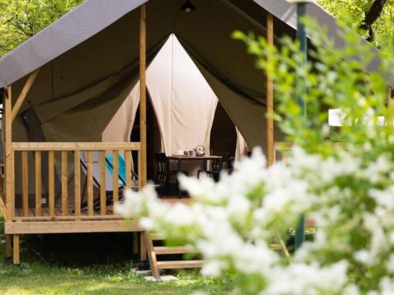 Tent PREMIUM 2 bedrooms CIAT 36m²