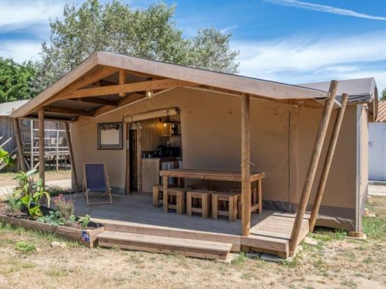 Ecolodge Cabin Cotton CONFORT 35sqm (2 bedrooms) 11sqm sheltered terrace + TV