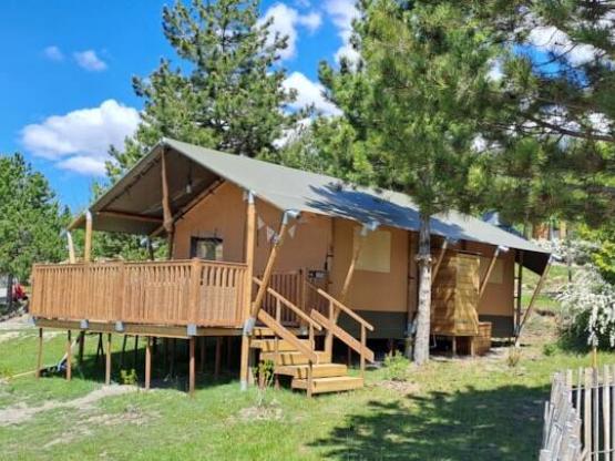 Lodge Tent Prestige Plus - 2 Bedrooms - 1 Bathroom - 35m²