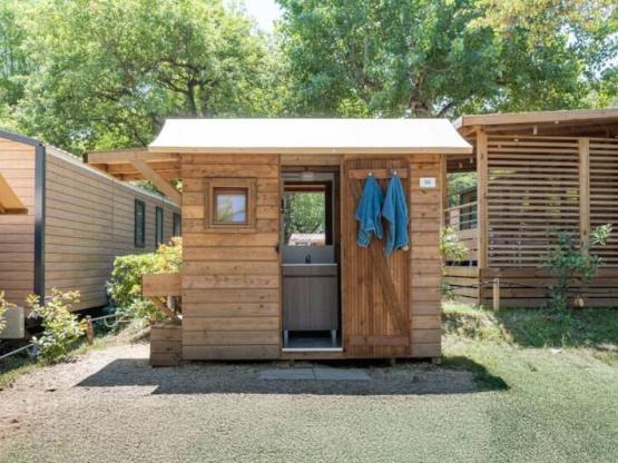 Package with private facilities