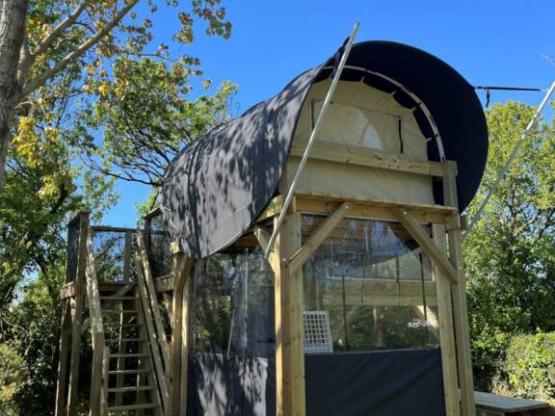 NEW // D'Tente DKbane 12m² INSOLITE - 1 bedroom + terrace (no sanitary facilities)