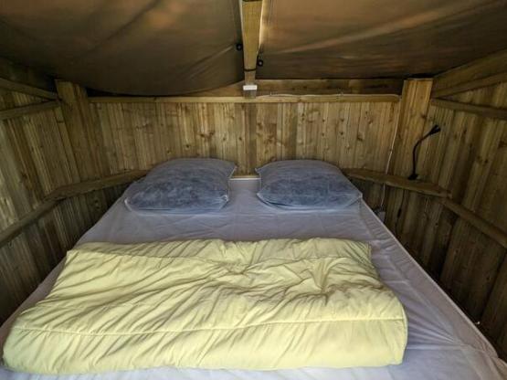 Lonna Tent