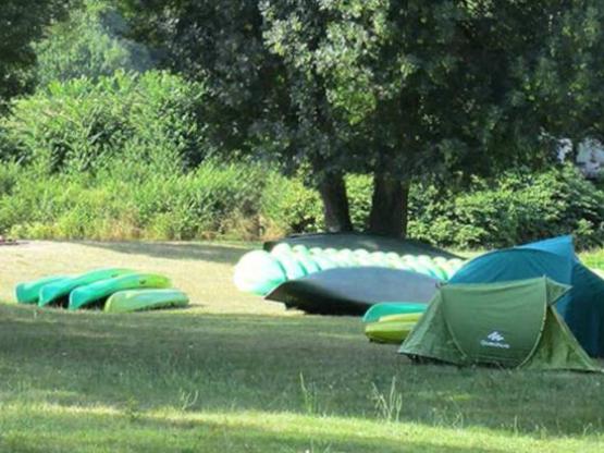 Pitch Trekking Package by foot or by bike with tent