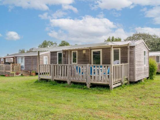 Standard mobile home 28m² - 3 bedrooms + TV + Terrace