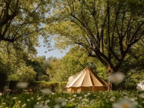 Glamping tent