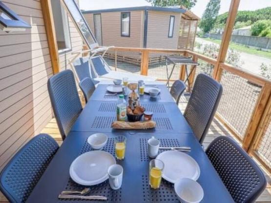 Ultimate Mobile-home Modèle PLUS - 47 m² - 3 bedrooms - Terrace Lounge