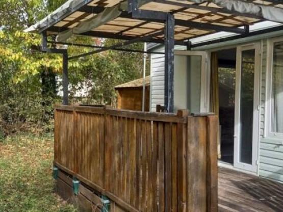mobile-home Nathalie et Didier, onderhuur2 bedrooms, covered terrace, TV