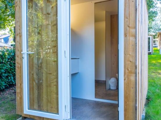 Emplacement avec sanitaires privés frigo/micro-onde