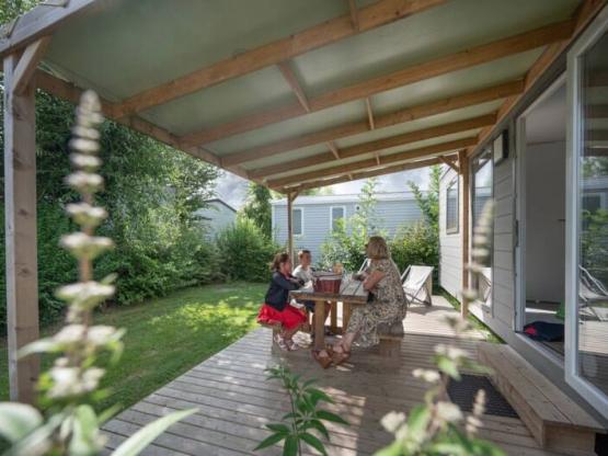 Mobile Home Comfort – 3 bedrooms (33 m²) – Covered terrace