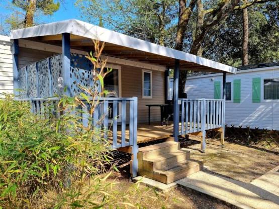 Mobile-home Confort 22-28m² - 2 bedrooms - sheltered terrace + TV