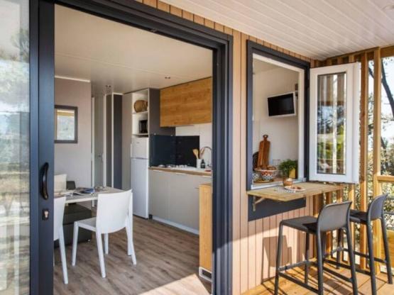 Mobilheim Living 28m² - 2 Schlafzimmer - Klimaanlage - Geschirrspüler -