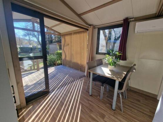 Chalet Confort l’Amandier (2 ch -4 pers max) 21 m² + terrasse