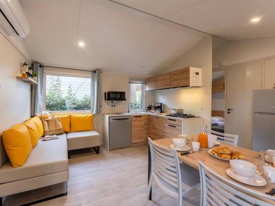 Mobile-home Privilège 2 bedrooms - Near beach