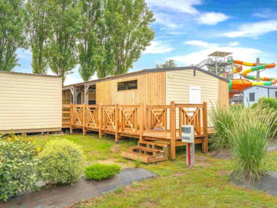 Emplacement Eco + 1 véhicule - électricité 6A incluse