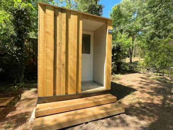 Emplacement avec Sanitaire privé