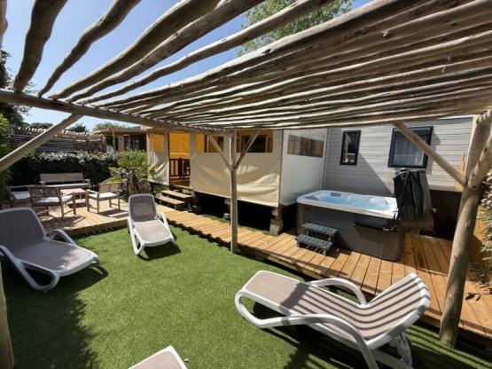 Mobile-home LUXE SPA air-conditioning - 3 bedrooms - 2 bathrooms - 2 WC (year 2025)