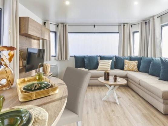 *** NOUVEAUTES 2026 *** MUSA - 42m² - 3 ch et 1 sdb climatisé avec terrasse couverte - N°2