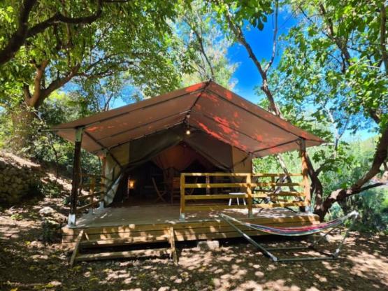 Cocoon River Lodge, 28 m² - 2 bedrooms (no bathroom) + covered terrace