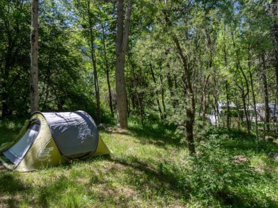 Package for 2 people + single tent pitch