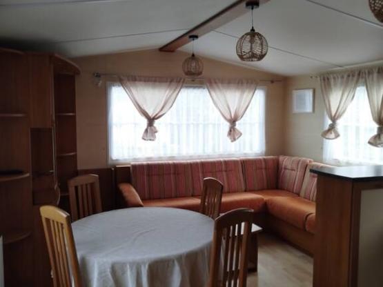 mobil home 4 places 2 chambres ( 58)