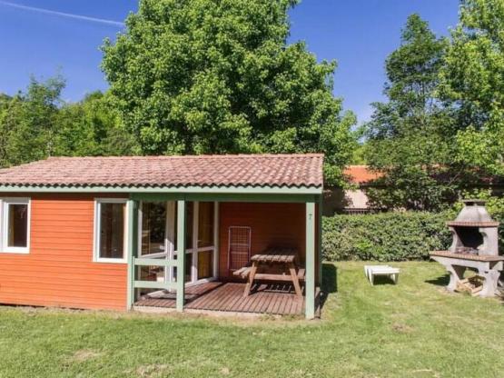 2-bedroom chalet – 5 people