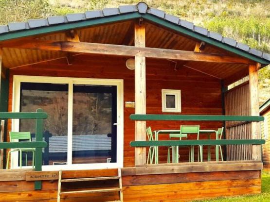 2-Bedroom Chalet in Salvinsac (Accessible for People with Disabilities)